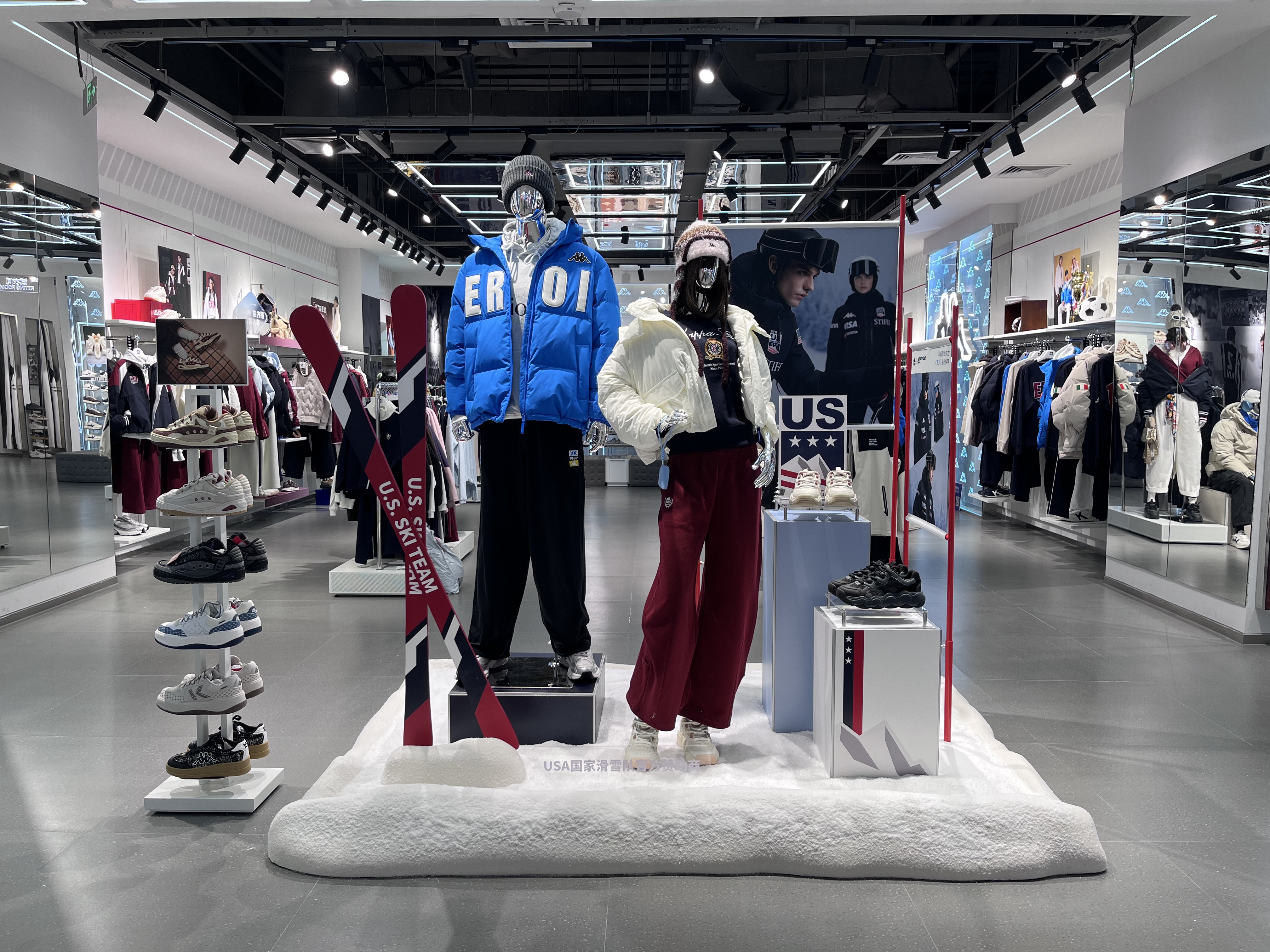 USA 滑雪队冬季陈列