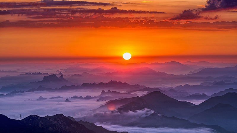 雾灵山云海日出景观
